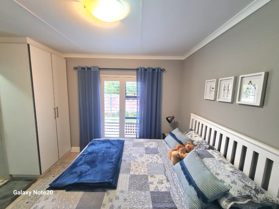 3 Bedroom Property for Sale in Paradise Beach Eastern Cape